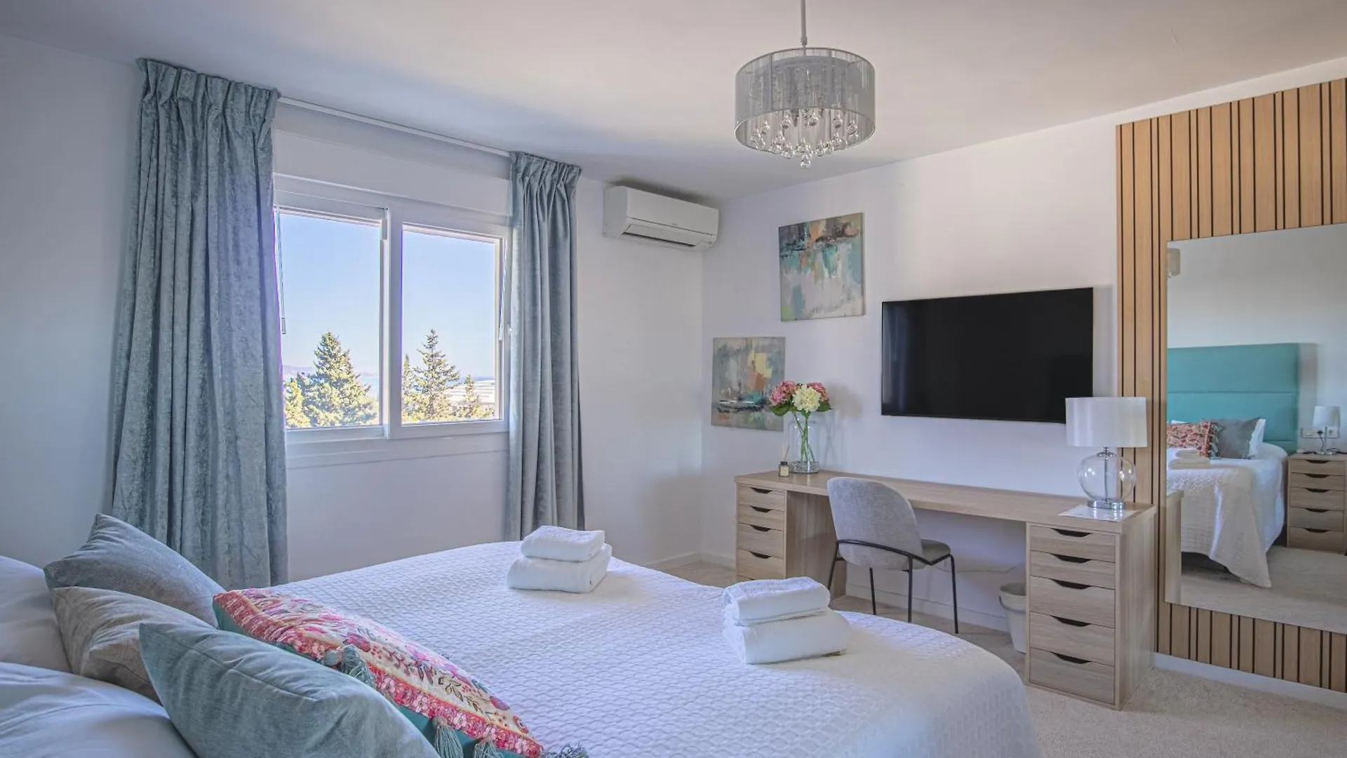 Buenti Apartments Puerto Banus Amazing View Marbella 0*,  Spain